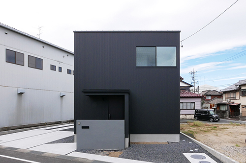 注文住宅ハウスメーカー ハウスクラフトのデザイン建売住宅 三重県津市上浜町