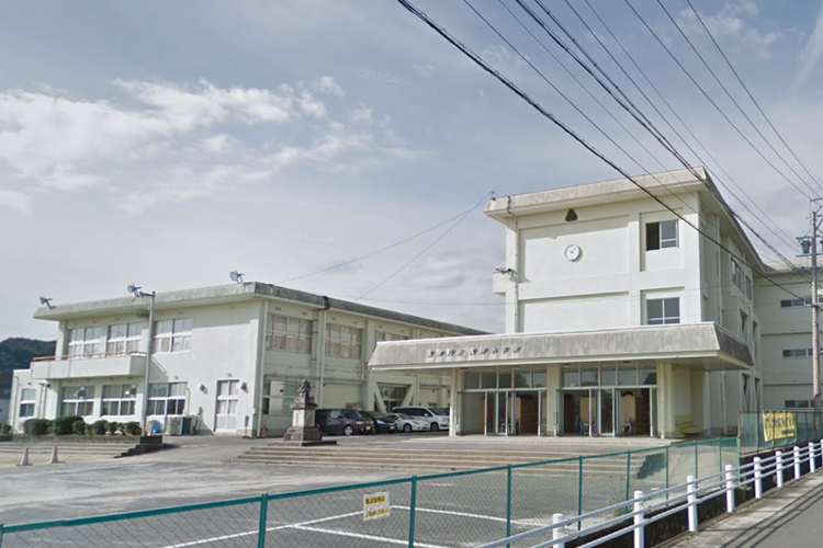 菰野町立菰野小学校