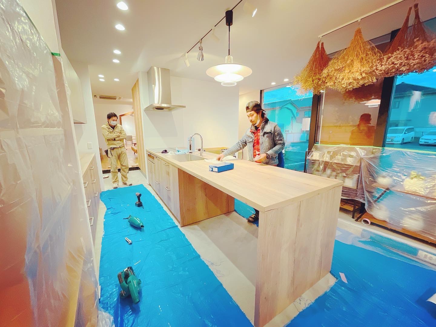 ハウスクラフト菰野スタジオにグラフテクト新キッチンを設置 三重県の注文住宅工務店ハウスクラフト