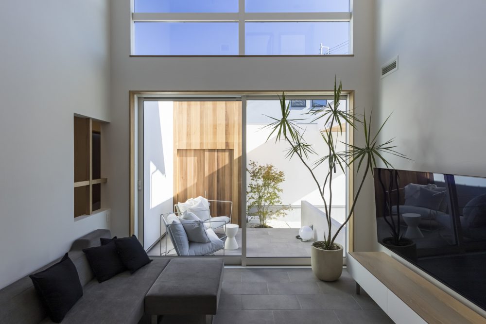三重県｜建築家がデザインした吹き抜けのある家 自由設計の注文住宅 Archia