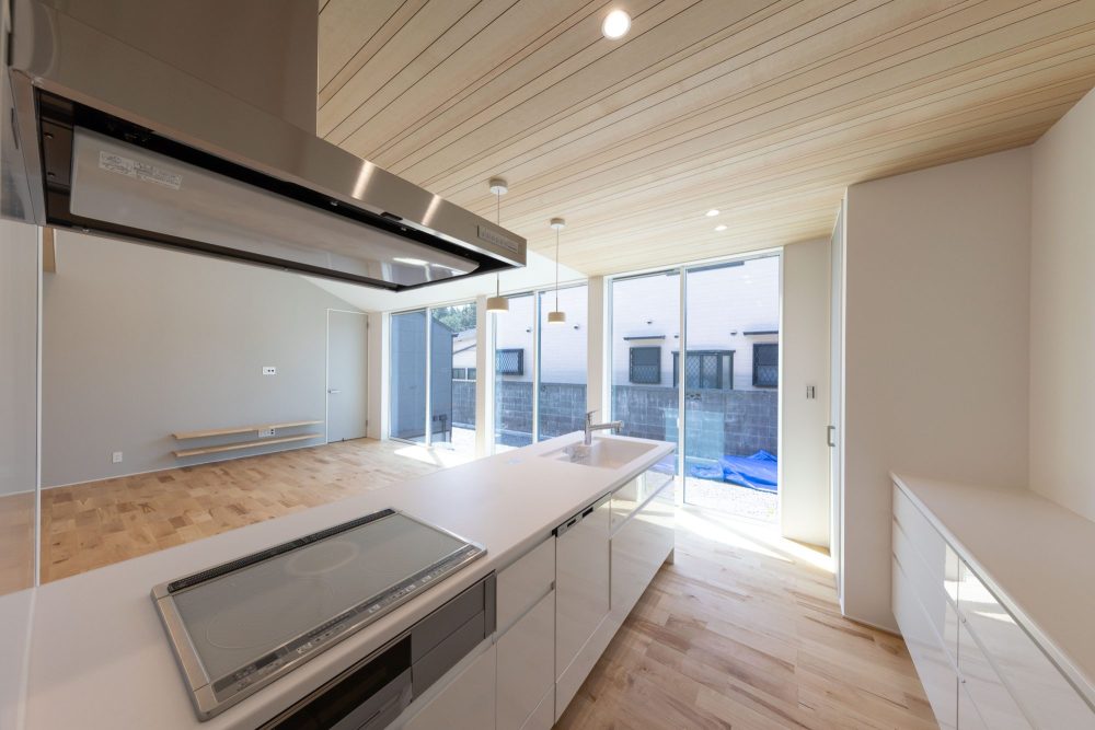 いなべ市大安の新規分譲平屋住宅｜キッチンからの眺め