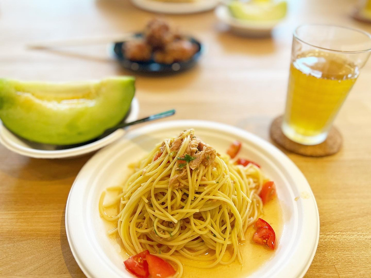 夏感じるお昼ごはん時間 in ハウスクラフト本社スタジオ♪