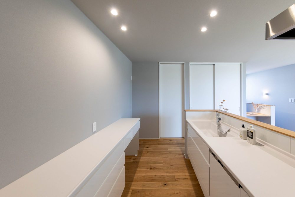 ハウスクラフトが建てる分譲住宅２階リビングのお家キッチン