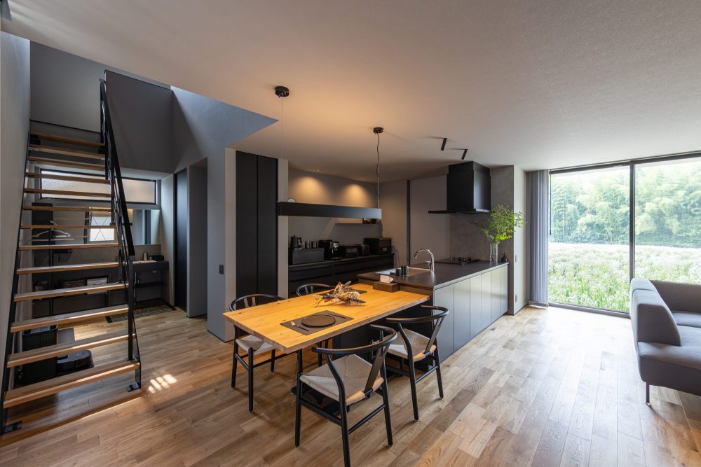 動線が考えられたスタイリッシュな家