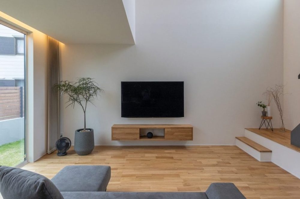 フロートタイプの造作テレビボード