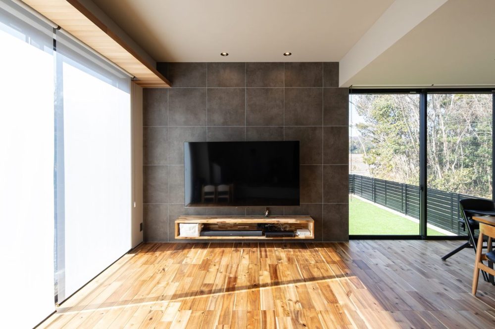 石目調のタイル張りのアクセントクロス