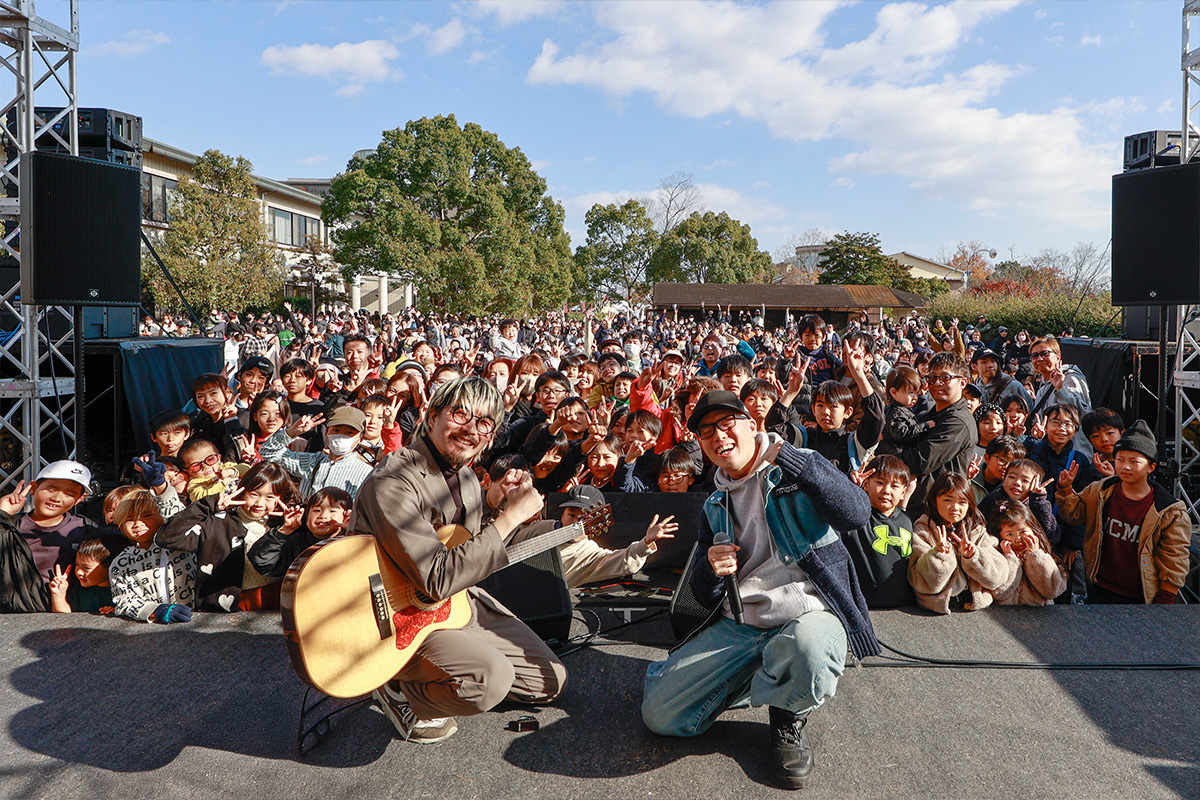 虹色侍ずまさんがまんなかマルシェに出演